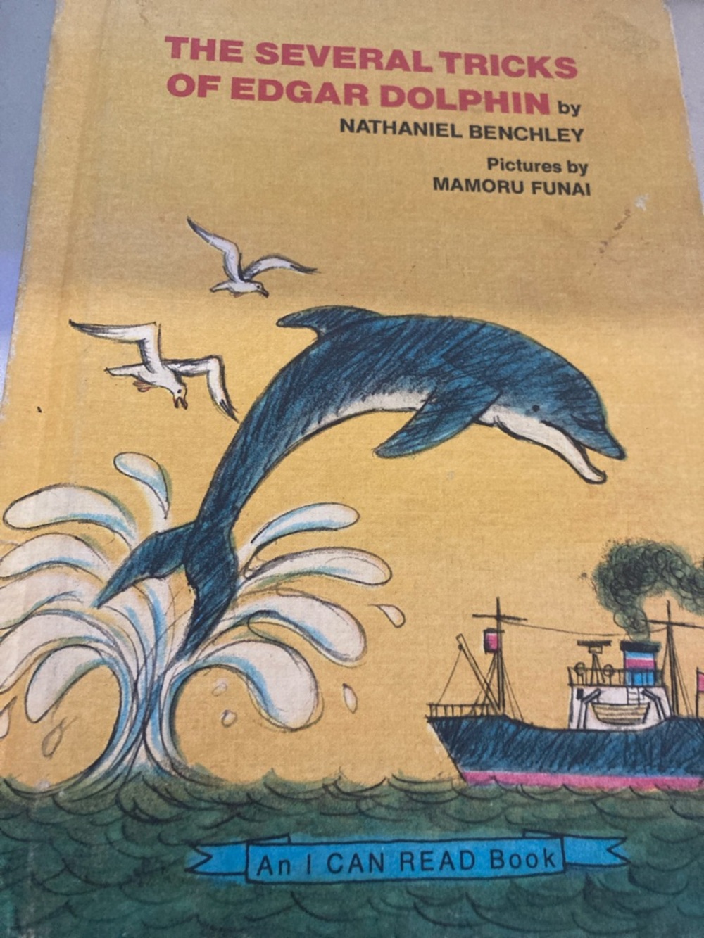 Vintage The several tricks of Edgar dolphin 1970 children’s book PHOTOS ephemera